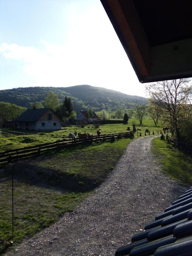 Domek Na Prerii Villa Ustrzyki Dolne Exterior photo